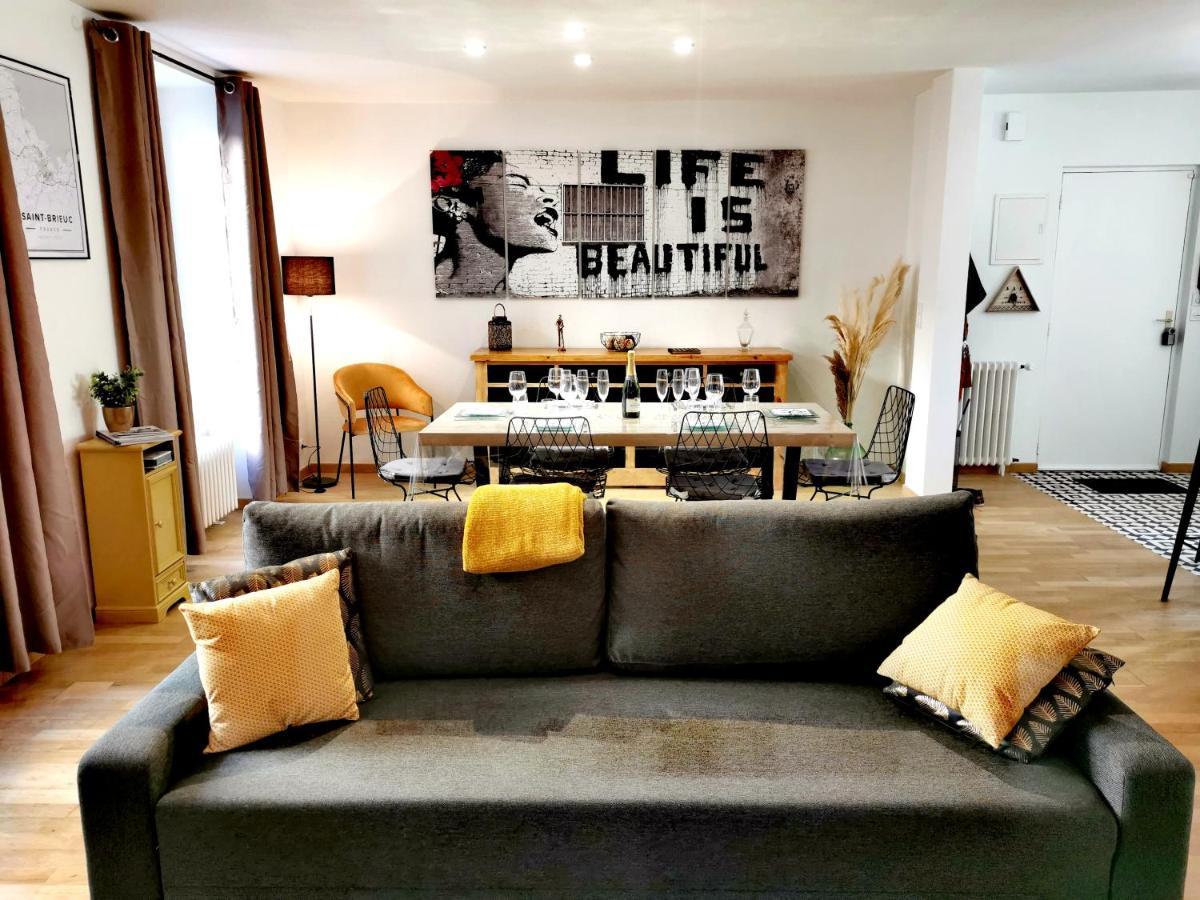 Premier Chapitre - Design Et Charme De L'Ancien En Coeur De Ville Сен-Бриё Экстерьер фото